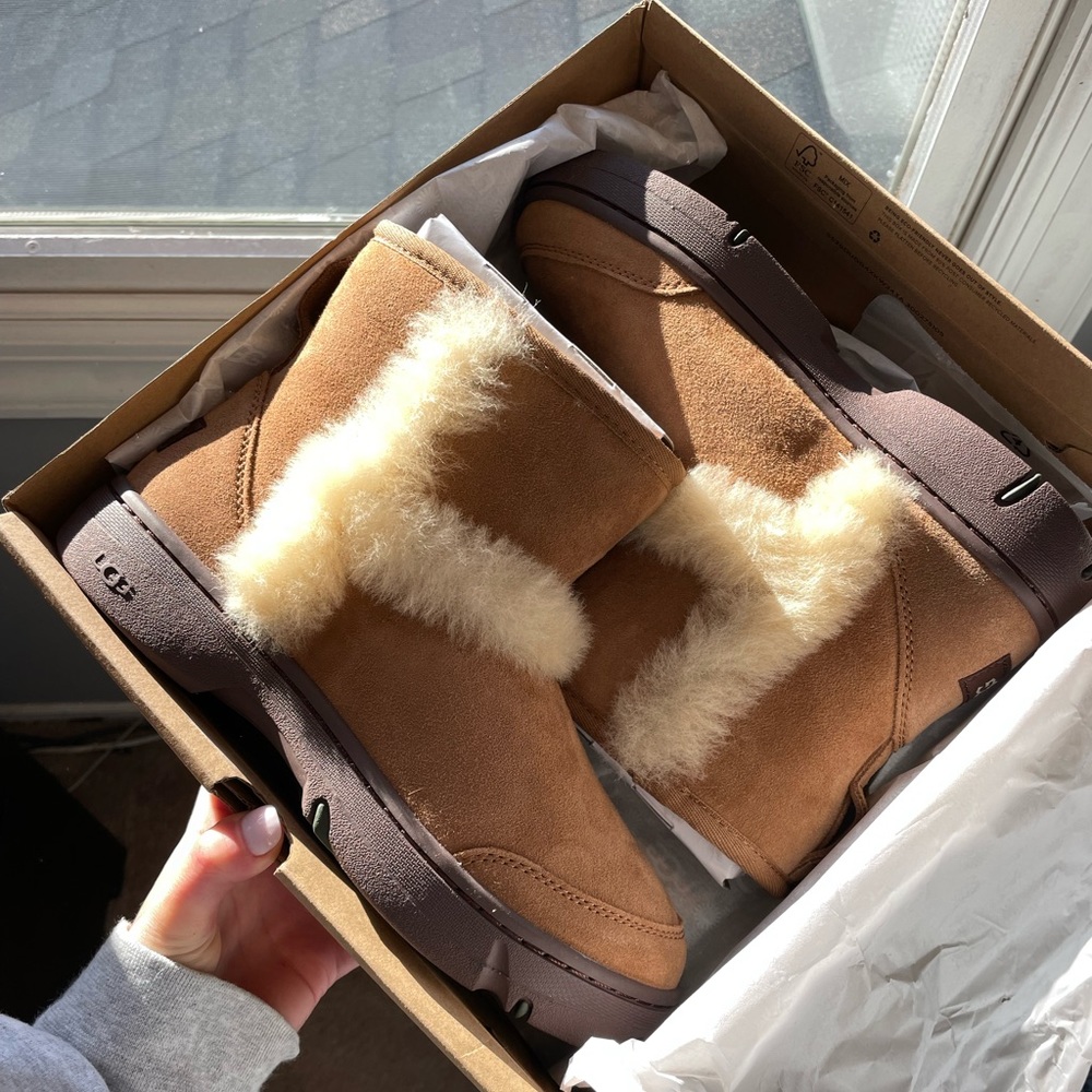 UGG Women's Sunburst Mini Shearling Booties